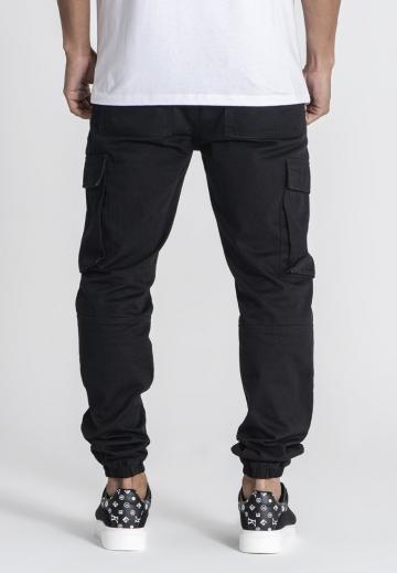 Брюки с накладными карманами