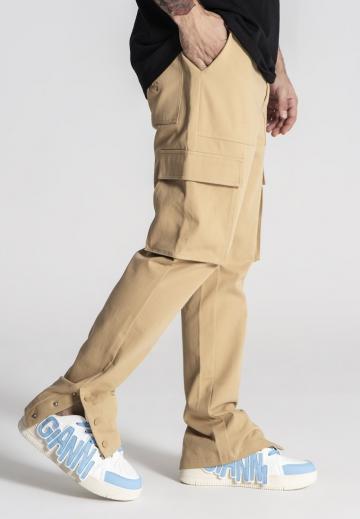 Брюки с накладными карманами