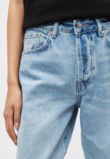 Свободные джинсы