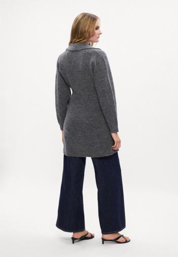 Вязаное платье