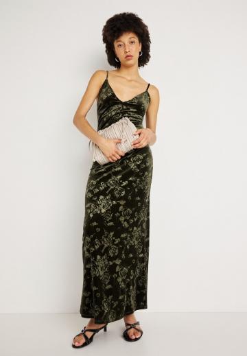 Пляжное платье