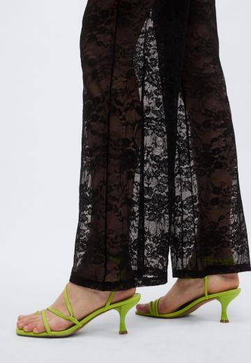 Прямые брюки