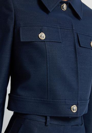 Короткий блейзер