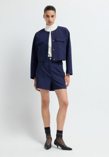 Короткий блейзер