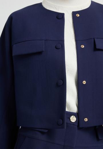 Короткий блейзер