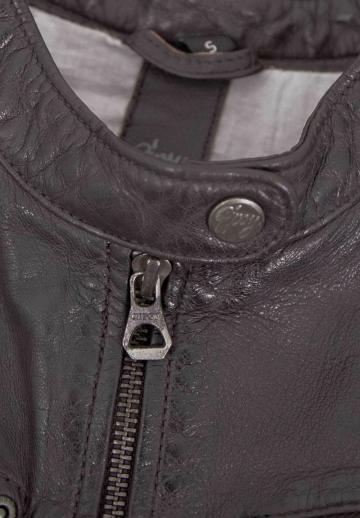 Кожаная куртка