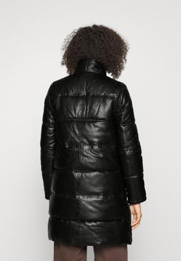 Кожаное пальто