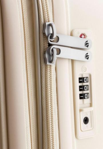 Чемодан на колесах