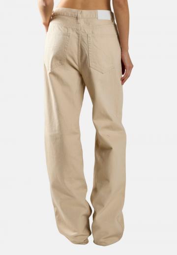 Свободные джинсы