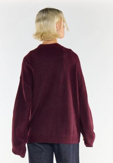 Длинный пуловер