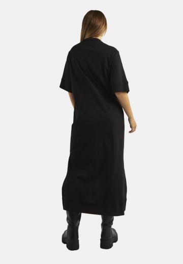 Вязаное платье