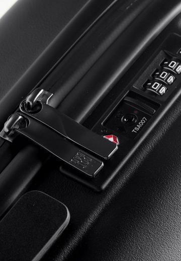 Чемодан на колесах