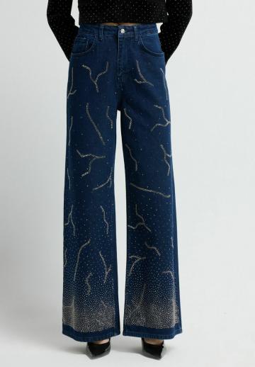 Клешеные джинсы