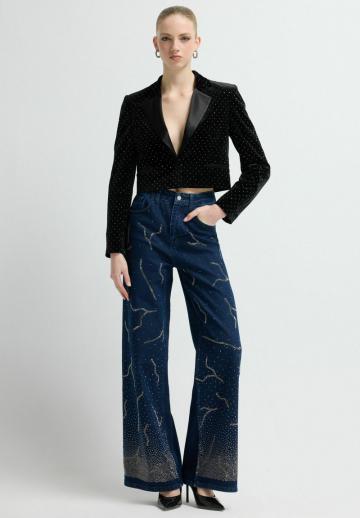 Клешеные джинсы