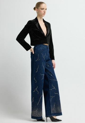 Клешеные джинсы