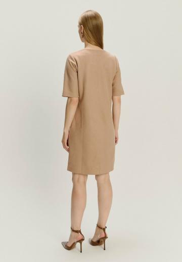 Вязаное платье