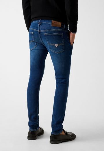 Узкие джинсы