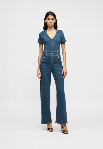 Джинсовый комбинезон