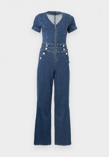 Джинсовый комбинезон