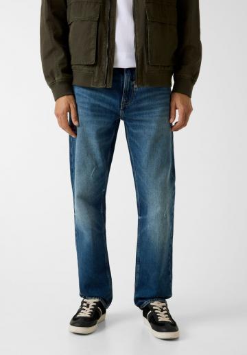 Прямые джинсы