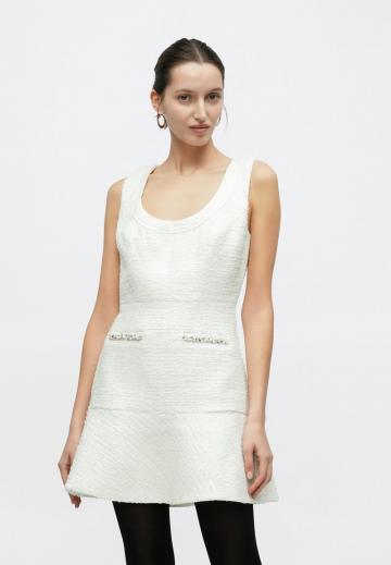 Короткое платье