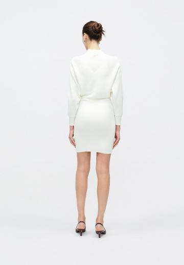 Короткое платье