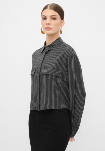 Блейзер с накладными карманами