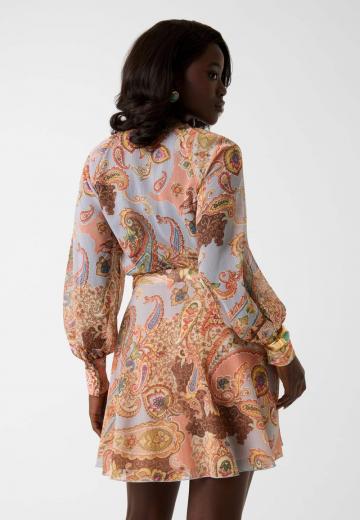 Короткое платье