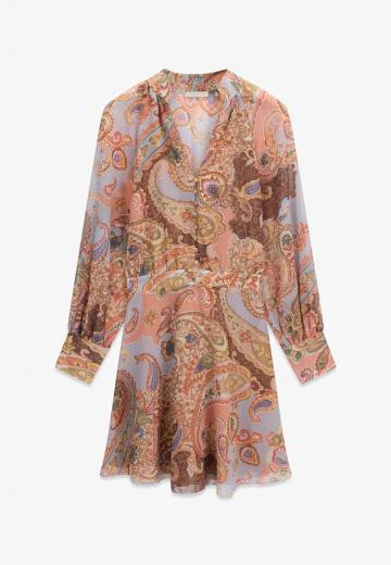 Короткое платье