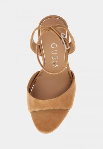 Босоножки на платформе