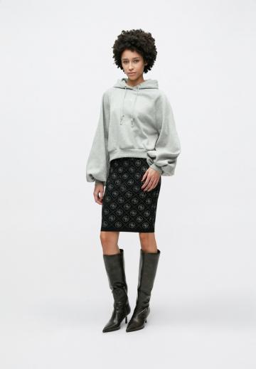 Пуловер с капюшоном