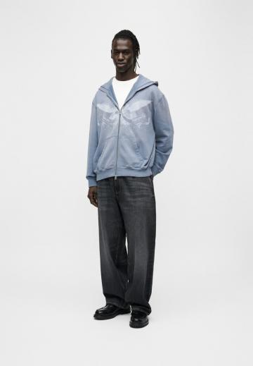 Свободные джинсы