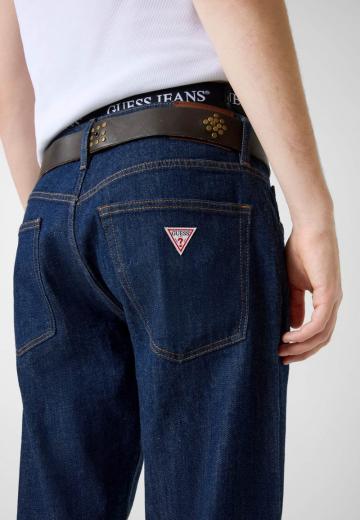 Прямые джинсы