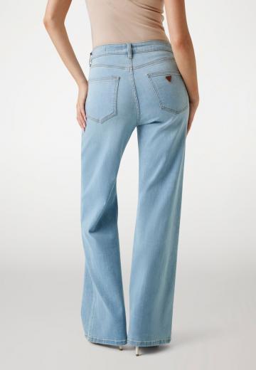 Клешеные джинсы