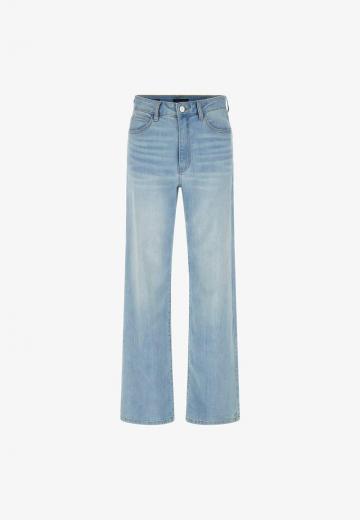 Клешеные джинсы