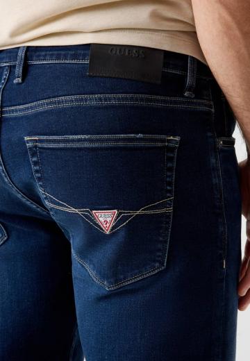 Узкие джинсы