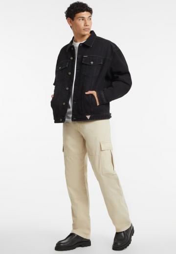 Джинсовая куртка