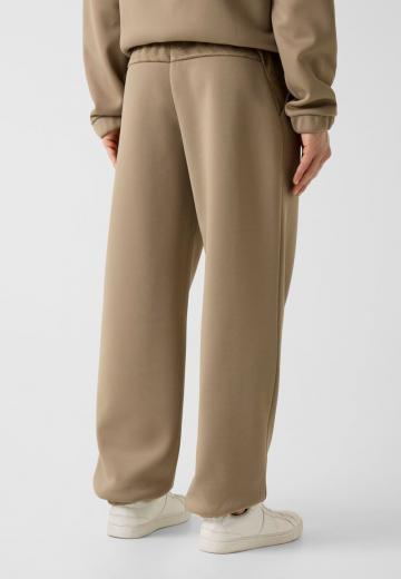 Спортивные штаны