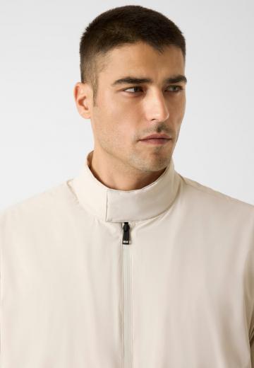 Куртка бомбер