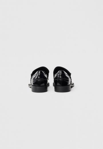 Полуботинки