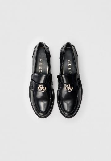 Полуботинки