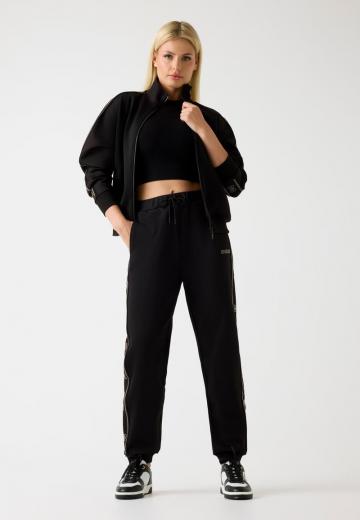 Спортивная толстовка