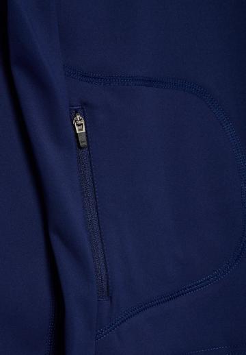 Спортивная куртка