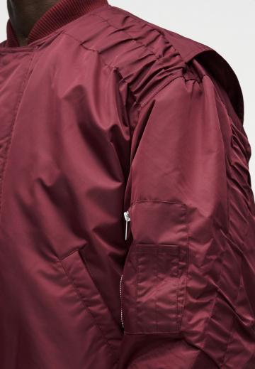 Куртка бомбер