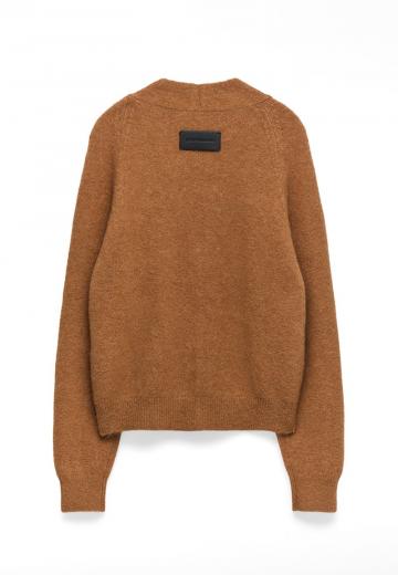 Вязаный жилет