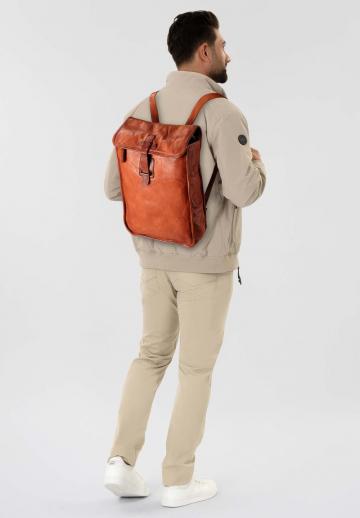 Кожаный рюкзак