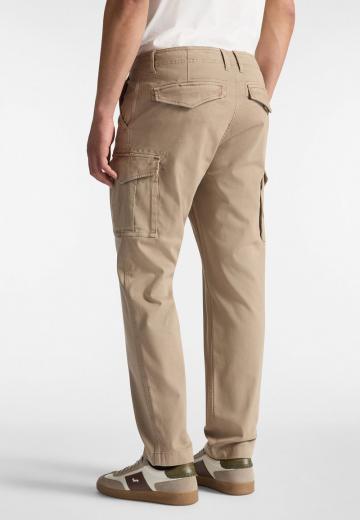 Брюки с накладными карманами