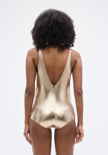 Слитный купальник