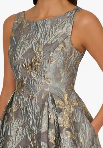 Коктейльное платье