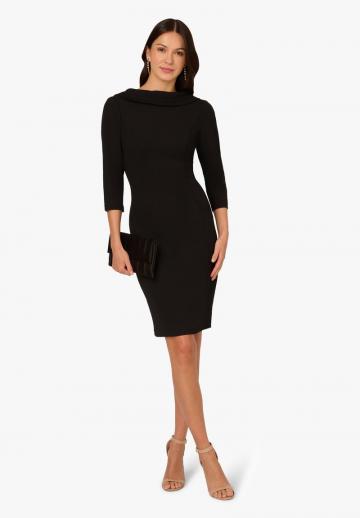 Платье футляр